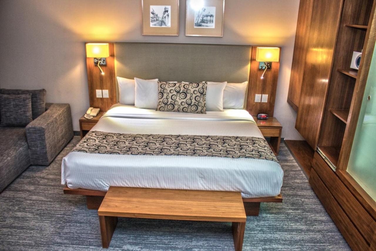 Casa Inn Premium Hotel Queretaro Miranda Eksteriør billede