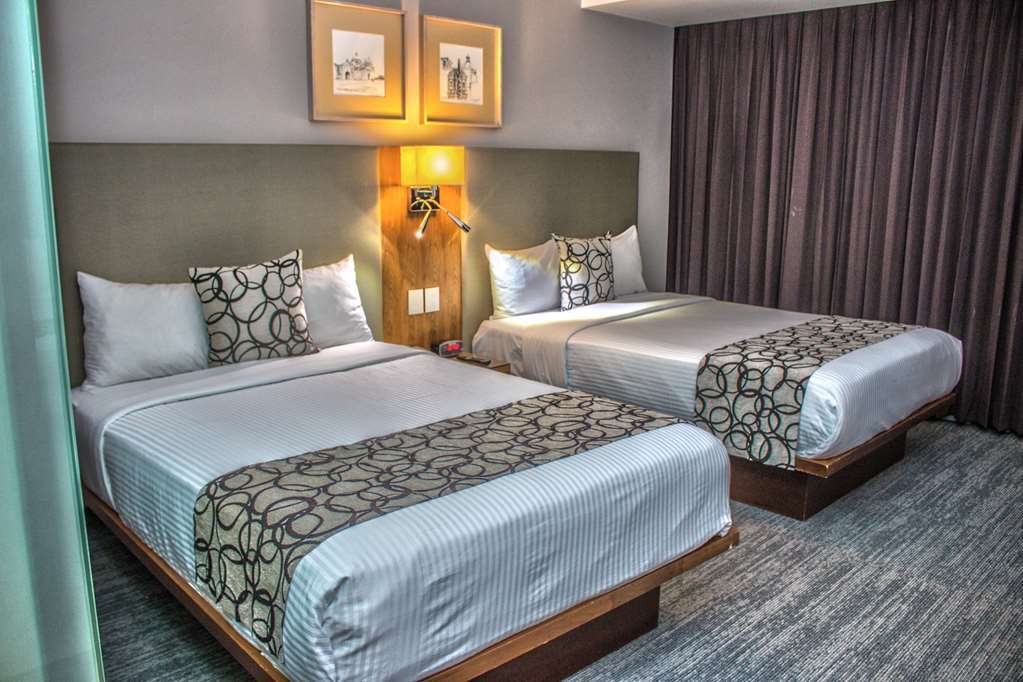 Casa Inn Premium Hotel Queretaro Miranda Værelse billede A room at the hotel