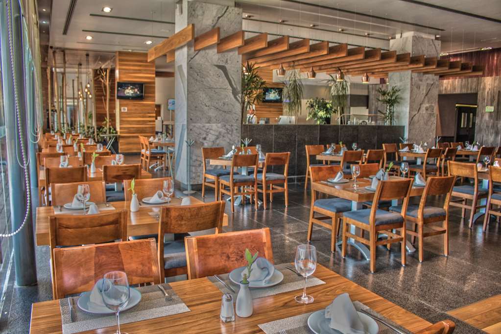 Casa Inn Premium Hotel Queretaro Miranda Restaurant billede The restaurant
